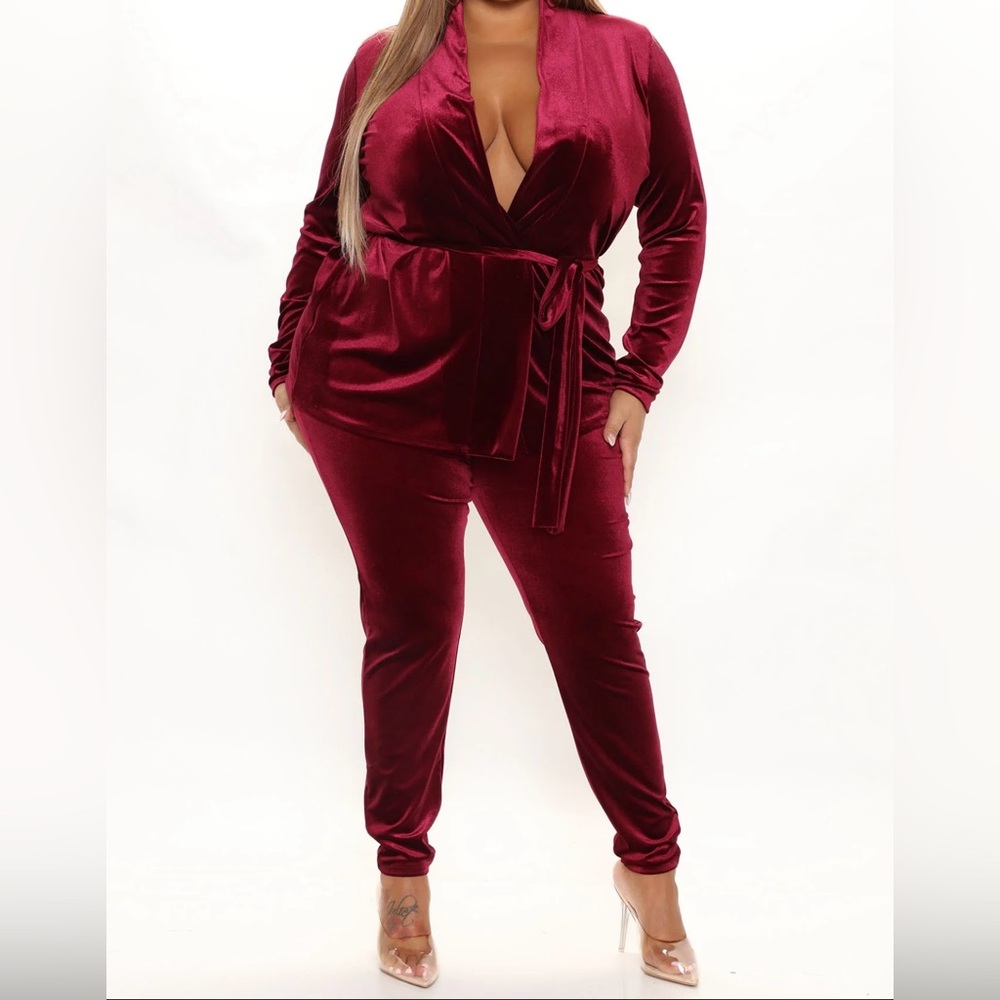 Fashion Nova Red Velvet legging set with Plunging Neckline and Long Sleeves